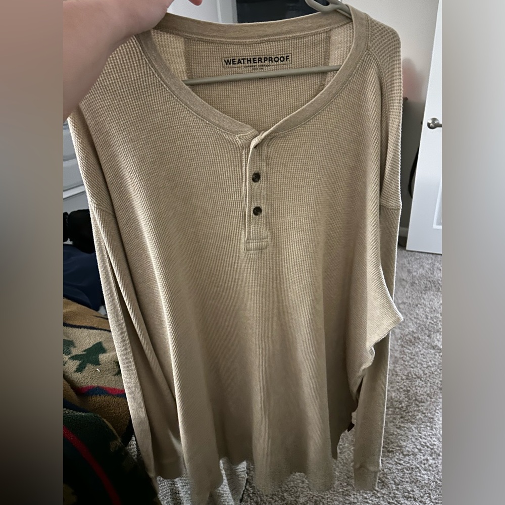 Men’s long sleeve